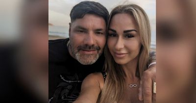 Mum 'mesmerised' by plane proposal after getting ready in minutes