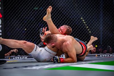 Video: Louis Glismann hits ultra-rare inverted omoplata at OKTAGON 43