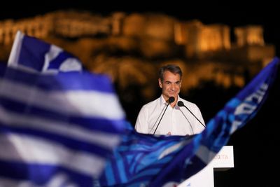 Greek PM Mitsotakis says has won decisive mandate to govern