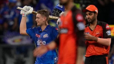 Australia's Cam Green hits IPL century for Mumbai Indians against Sunrisers Hyderabad to keep his team's finals hopes alive