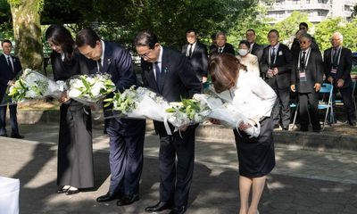 Japan and South Korea leaders mend fences in visit to Hiroshima memorial