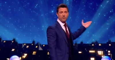 ITV Family Fortunes Gino D'Acampo fumes as Phillip Schofield 'awkwardly' addressed on show