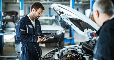 Top reason your car will fall its MOT and what you should look out for