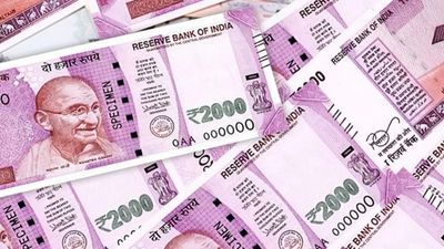 Rs 2000-Note Withdrawal: "Do not rush to banks," as it will continue to be legal tender, says RBI governor