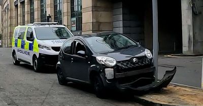 Edinburgh car crashes into set of traffic lights on major city centre road