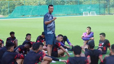 Renowned sports psychologist Shayamal Vallabhjee joins Indian men's football team national camp