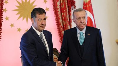 Turkey’s third-place, far-right candidate endorses Erdogan ahead of runoff