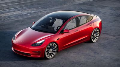 Tesla Stock: About to Run Out of Charge or Heading to $200?