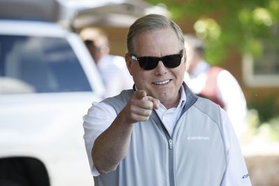 Heckled to the Max: Warner's Zaslav Hears About the Writers Strike While Trying to Deliver a BU Commencement Speech