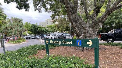 Noosa's Hastings Street 'trying to get ahead' of potential hepatitis A outbreak