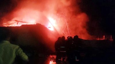 Drug warehouse in Thiruvananthapuram gutted in fire; fireman killed in action