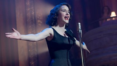 How The Marvelous Mrs. Maisel Told The Perfect Story Of A Woman Finding Her Independence