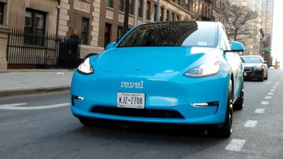 Ride-Share Driver Suing Tesla For EVs' Unintended Acceleration