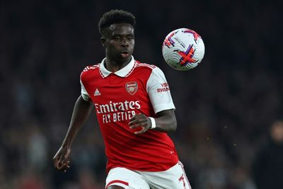 Saka signs new 'long-term' Arsenal deal