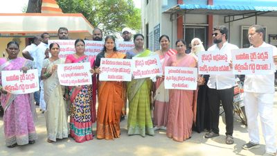 Differences in BRS come out in the open in Sangareddy