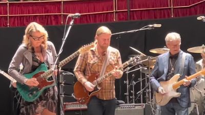 Watch Susan Tedeschi, Derek Trucks and Eric Clapton jam on The Sky Is Crying at the Jeff Beck tribute concert
