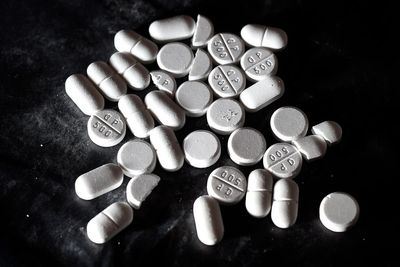 New treatment ‘can help people stop taking opioid painkillers for chronic pain’