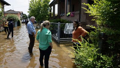 Italy PM announces two billion euros flood package