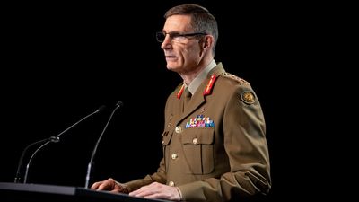 Australian Defence Force chief Angus Campbell renews calls to strip medals from Afghanistan war veterans