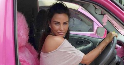 Katie Price risks fine as she's spotted travelling with four kids in back of five seater car