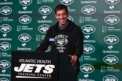 Aaron Rodgers says it was important to attend Jets OTAs