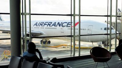 France bans short-haul domestic flights that could be made by train