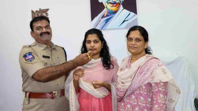 CSE topper’s Hyderabad connection; hard work pays says the 3rd ranker