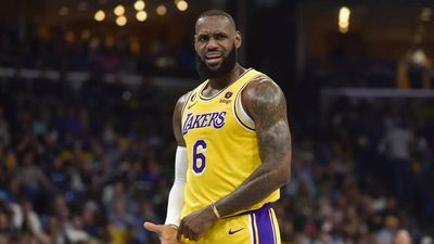 NBA: LeBron James mulling retirement, LA Lakers to hold talks with the legend