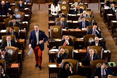 Senate priorities on bail, Ten Commandments in schools stall out in Texas House as key deadline passes