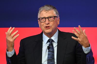 Bill Gates reckons AI spells the end for Amazon and searching for stuff on Google