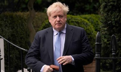 Boris Johnson cuts ties with government lawyers assisting him in Covid inquiry