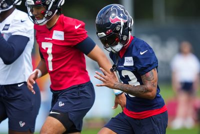 Texans QB C.J. Stroud developing quick chemistry with WR Tank Dell