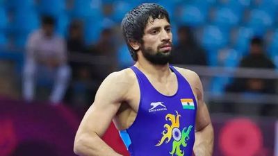 Wrestler Ravi Dahiya breaks ranks with protestors, is back to competition arena
