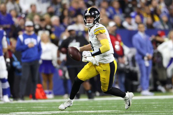 Tyson Alualu on Steelers QB Kenny Pickett's mindset: 'Stone-cold killer'