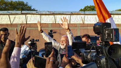 PM Modi lauds presence of ruling party, Opposition members at Indian community event in Australia