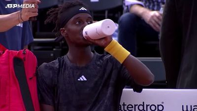 Mikael Ymer smashes racquet on umpire's chair, disqualified at Lyon Open