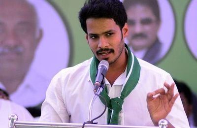 Karnataka: HD Kumaraswamy's son Nikhil resigns from Youth wing of JD(S) after his defeat in state polls