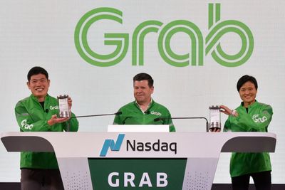 Grab co-founder stepping aside