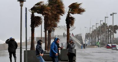 Urgent warning for Irish travelling to Spain as extreme weather forecast for holiday hotspots