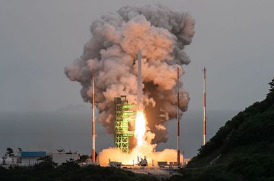 South Korea launches homegrown rocket