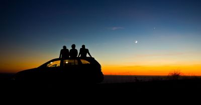 Top 20 memorable holiday experiences - like watching sunset with family or friends
