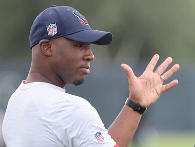 Texans QB Davis Mills says coach DeMeco Ryans ‘knows how to take care of his guys’