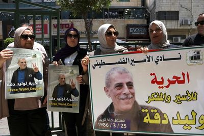 Palestinians push for release of seriously ill detainee