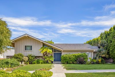 HGTV Puts ‘Brady Bunch’ House On the Market for $5.5 Million