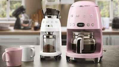 The Smeg Drip Coffee Maker is big and beautiful: I love it