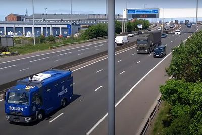 Watch as nuclear warhead convoy passes through Glasgow