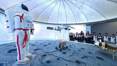 Tesla Investor Cathy Wood Touts AI As A Contributor To Autonomous Vehicles