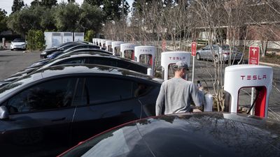 Tesla-Ford charging station deal is the news Tesla owners have been dreading