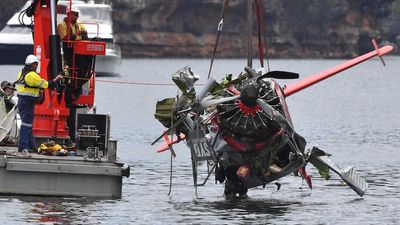 Sydney Seaplane crash that killed six people in 2017 likely caused by engine fumes, coroner finds