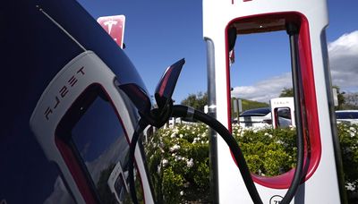 Ford electric vehicle owners to get access to Tesla Supercharger network starting next spring